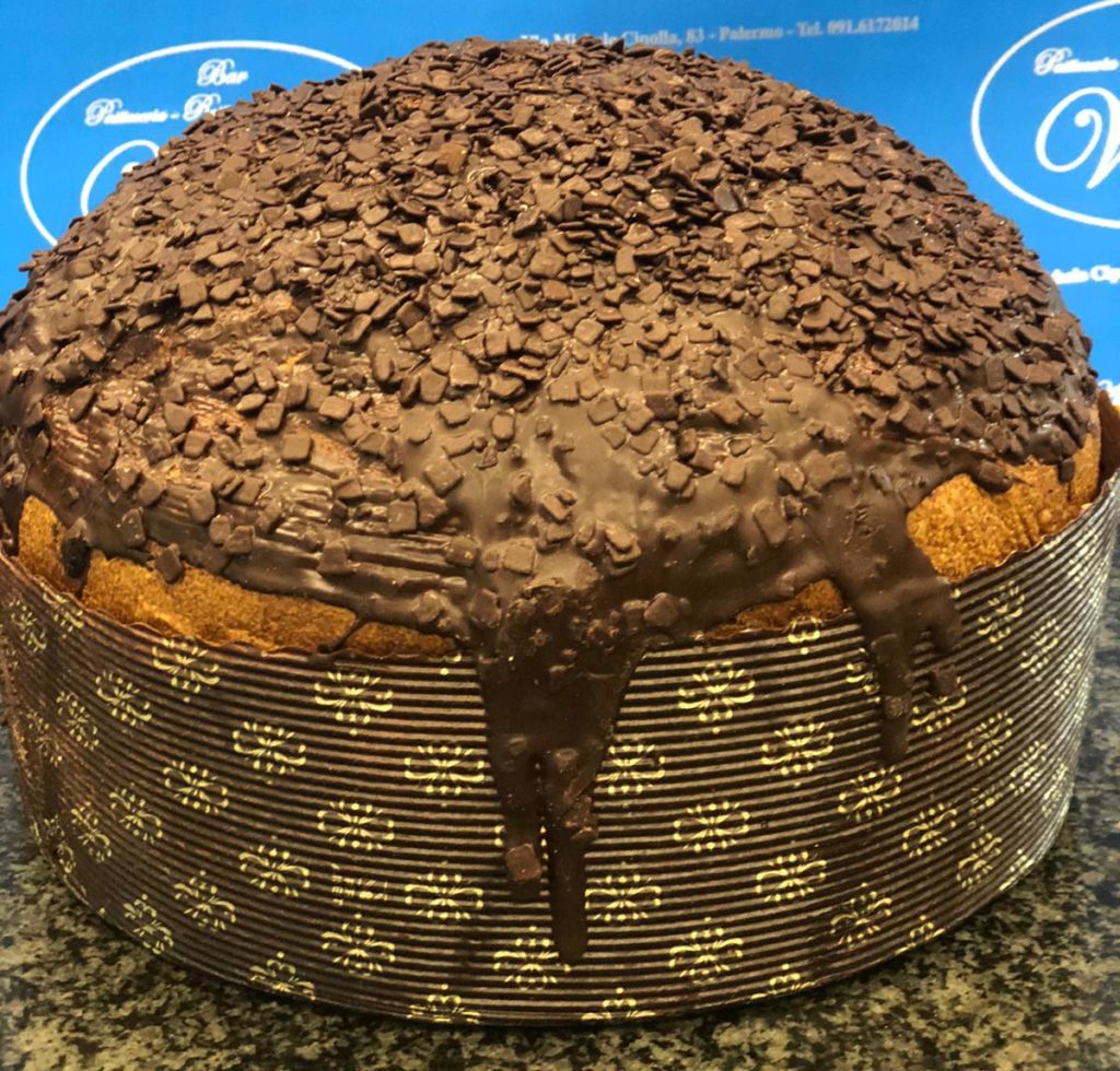panettone-cioccolato-mandorle