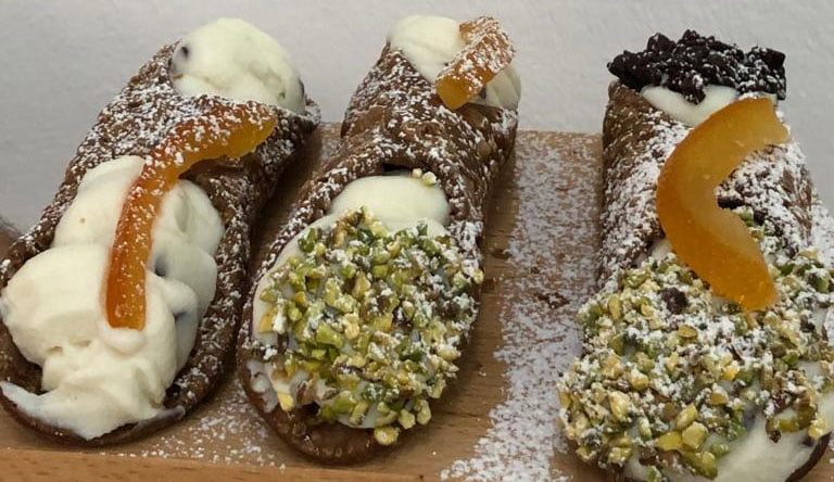 cannoli siciliani