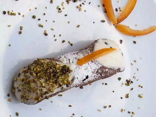 Cannoli siciliani della Pasticceria Vabres
